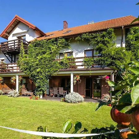 Lovely In Chlapowo With Wifi Wladyslawowo