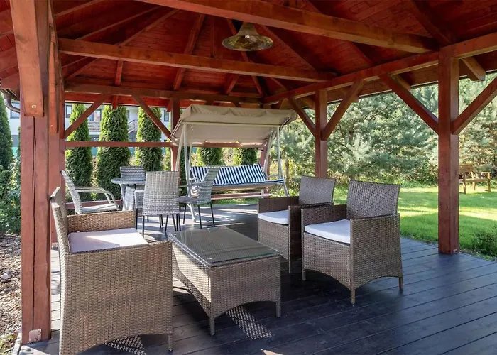 Lovely In Chlapowo With Wifi *